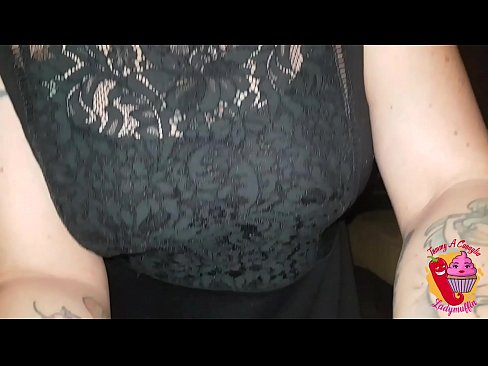 ❤️ Slutty ប្អូនស្រីផ្តល់ឱ្យគាត់នូវផ្លុំផ្លុំនិងភាសាអេស្ប៉ាញ ️❌ វីដេអូសិច នៅពួកយើង ️❤